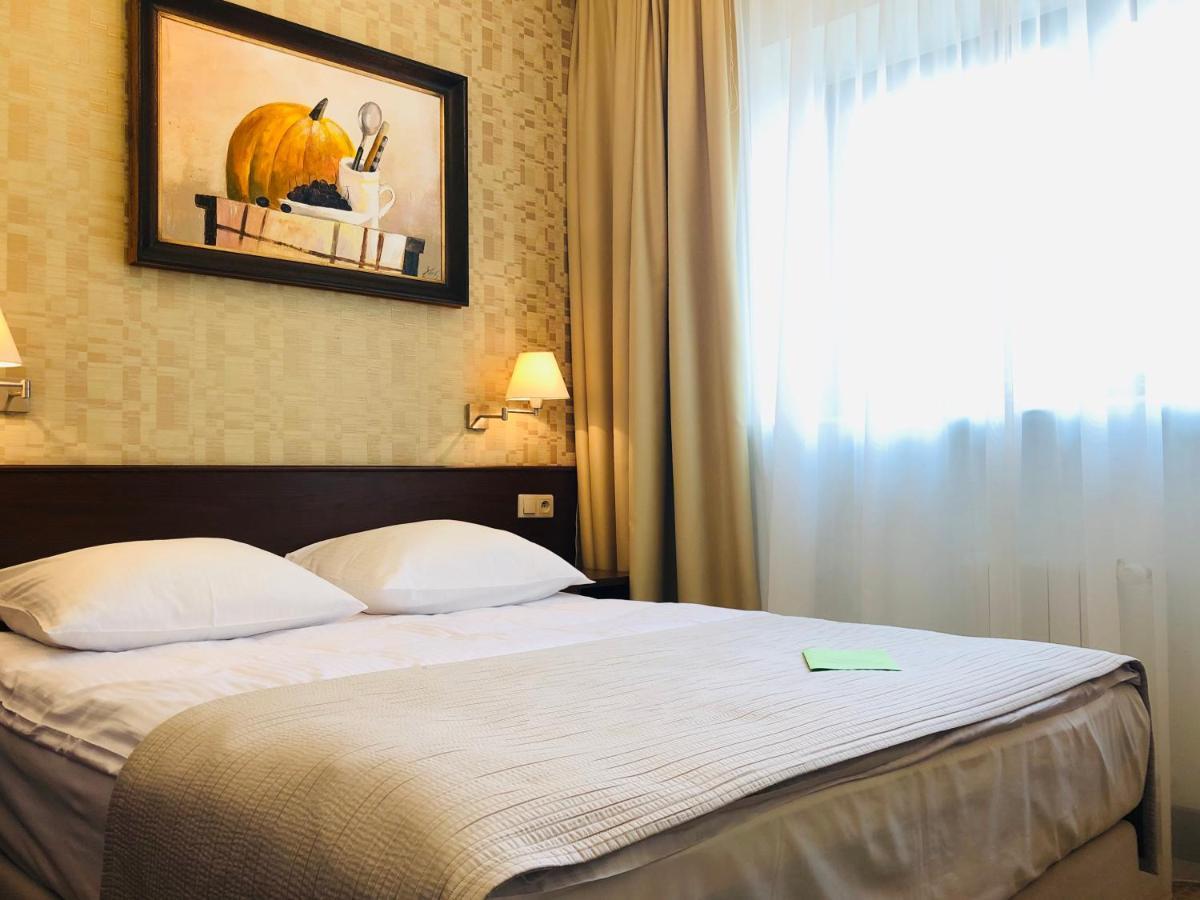 Centrum Barnabitow 3* Варшава
